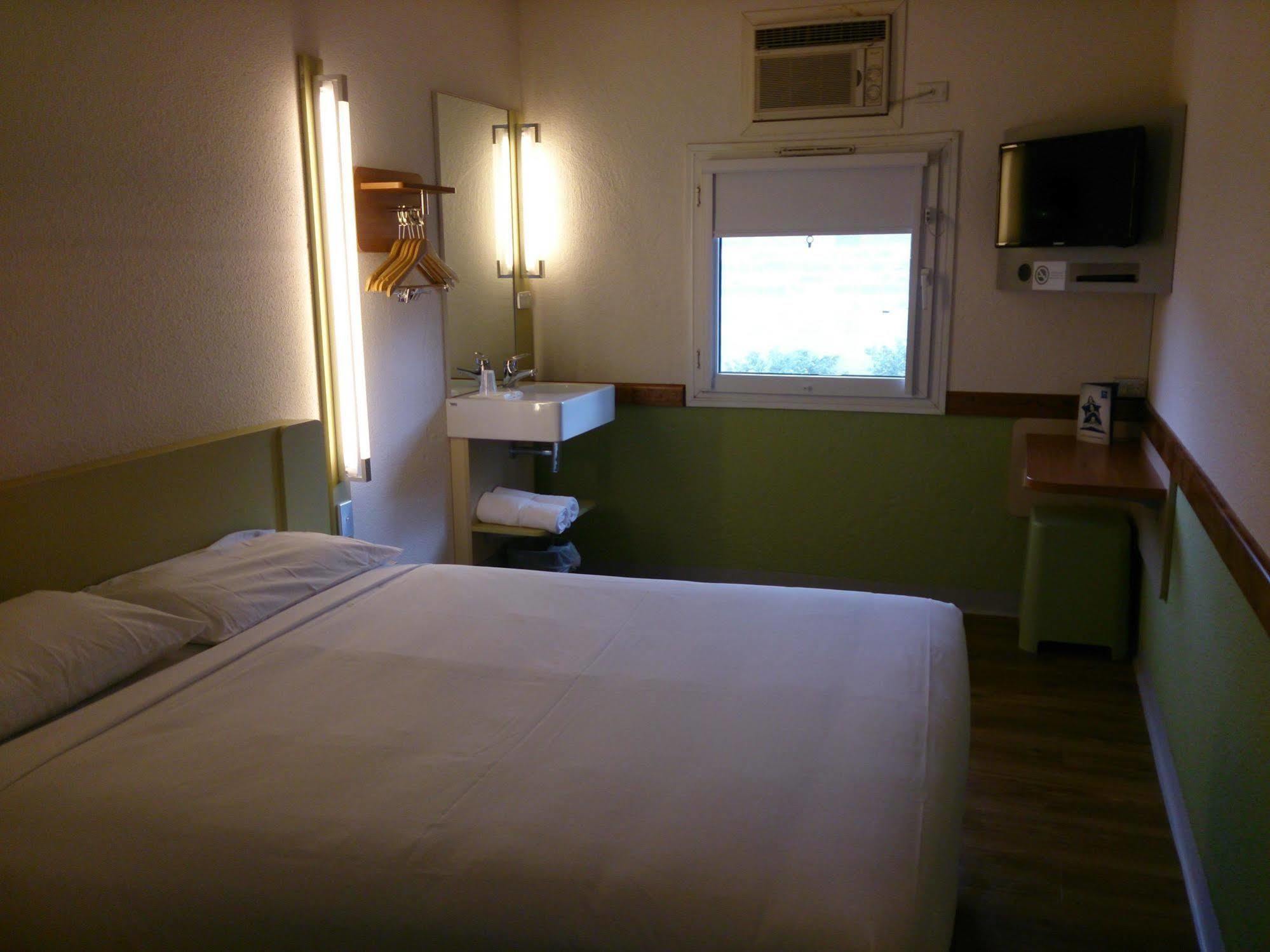 Ibis Budget - Dandenong Exteriör bild
