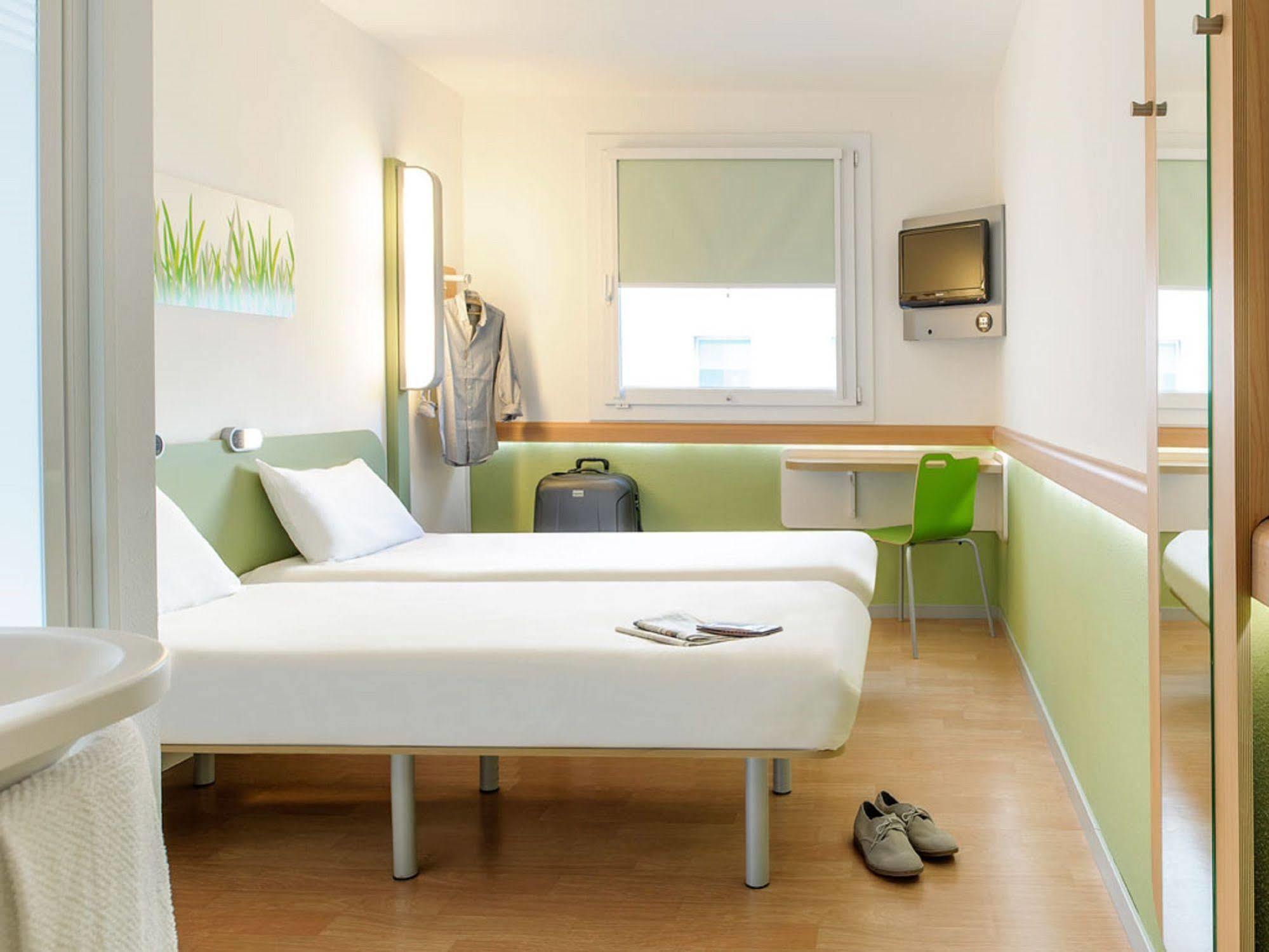 Ibis Budget - Dandenong Exteriör bild