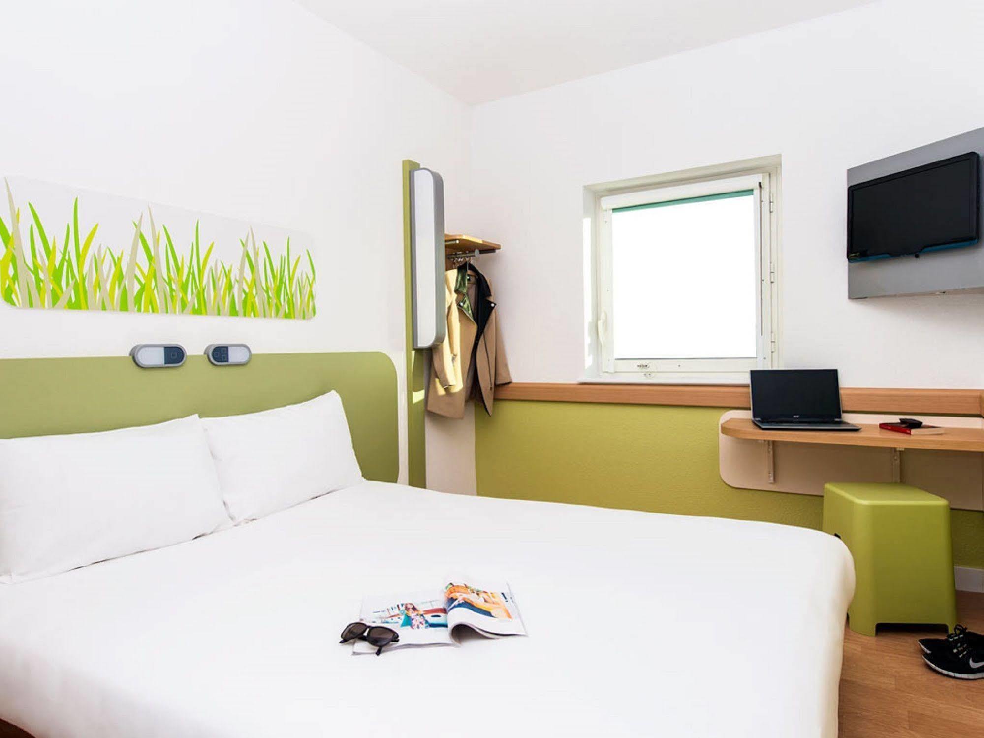 Ibis Budget - Dandenong Exteriör bild